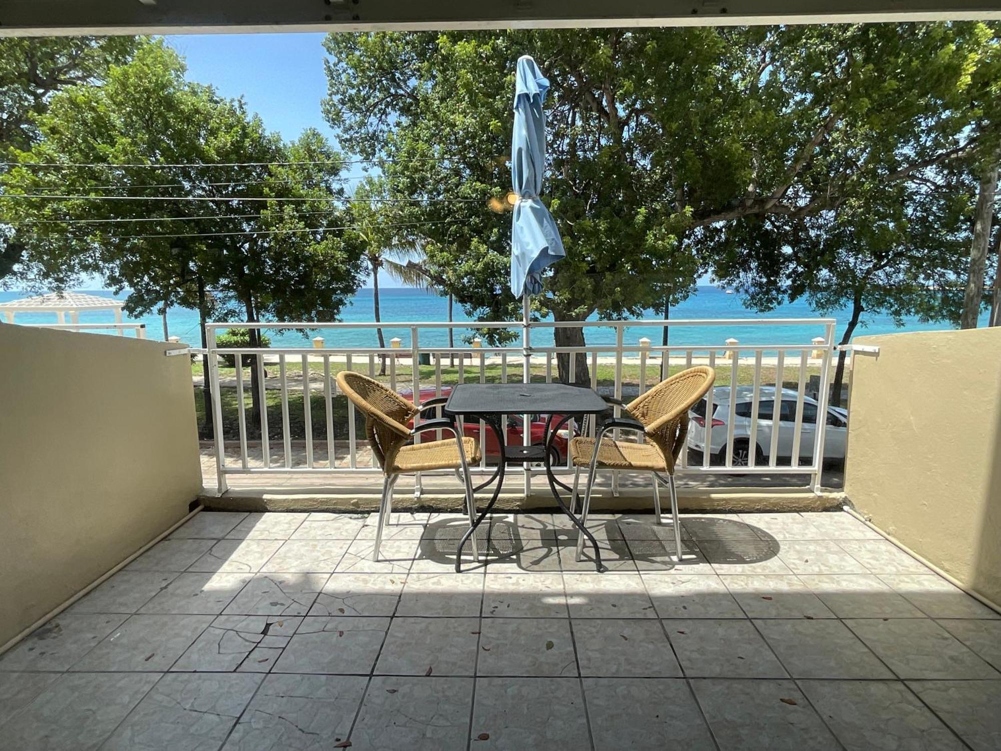 The Frederiksted Hotel ภายนอก รูปภาพ