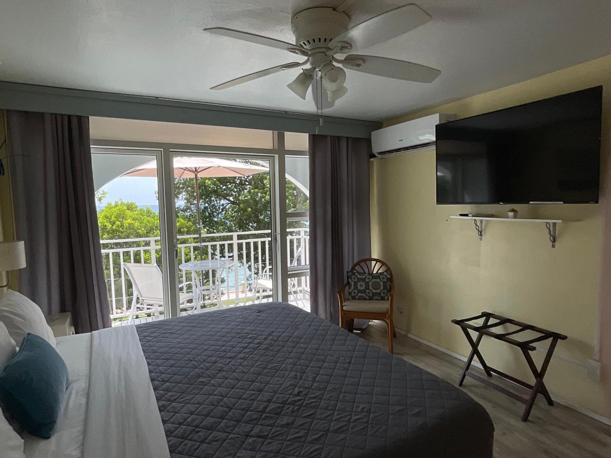 The Frederiksted Hotel ภายนอก รูปภาพ