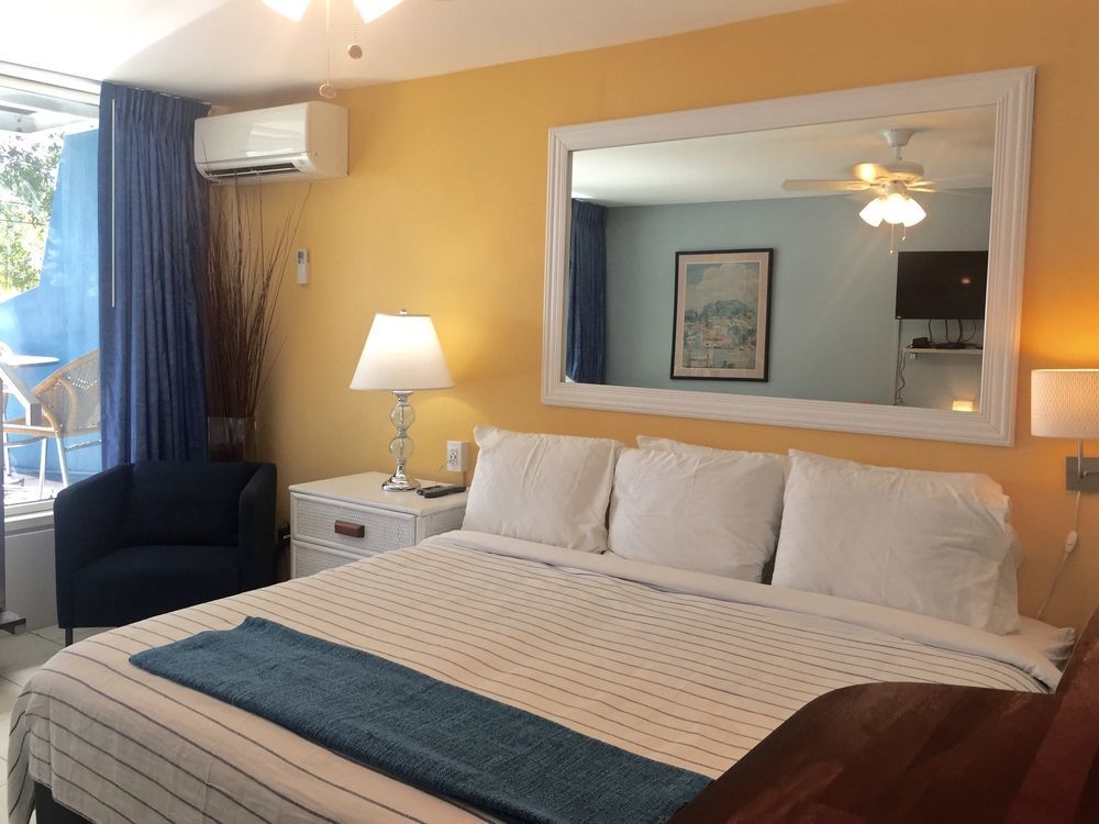 The Frederiksted Hotel ภายนอก รูปภาพ