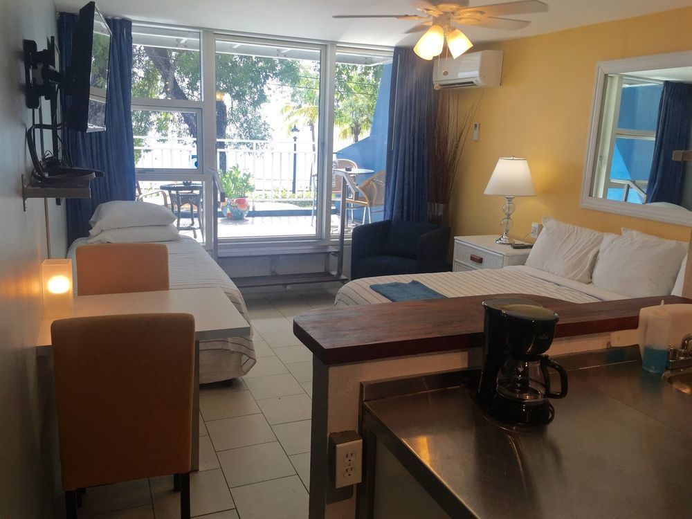 The Frederiksted Hotel ภายนอก รูปภาพ